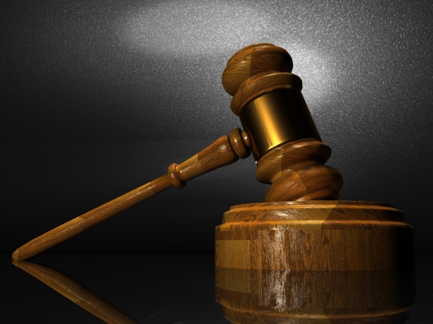 Filho feio do nepotismo no Tribunal de Justiça de Minas