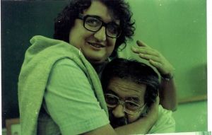 (À esquerda. Foto é arquivo pessoal, que tirei agora do site do JB, www.jb.com.br)