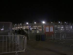 Entrada vaziíssima e sem filas para o Mineirão, às 20h15.