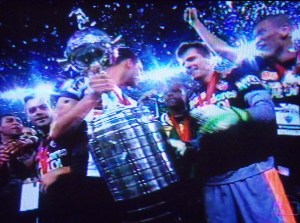 (Reprodução da SporTV) taca2