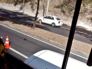 Faixa fechada para ninguém passar!