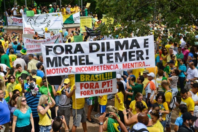Este aí quer não só um impeachment, mas um impeachment duplo: sai a presidente, sai o vice. Depois ainda viria Eduardo Cunha, Renan Calheiros e Lewandowski, na ordem. S o se nenhum desses ficasse é que seriam convocadas novas eleições, segundo a Constituição. Foto:: Uarlen Valério / O Tempo
