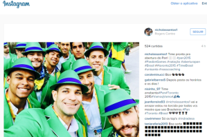 Na cerimônia de abertura do Pan-Americano, TODOS os atletas brasileiros estavam de celular na mão, fazendo selfies. Impressionante!