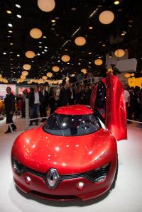 Carrão da Renault, que lucrou uma fortuna no Brasil, com incentivos do governo. Foto: Boris Loeffert/ IAA