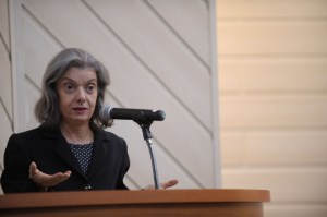 'Sou amante da língua portuguesa', alfinetou ela. Foto: Fernando Frazão/Agência Brasil