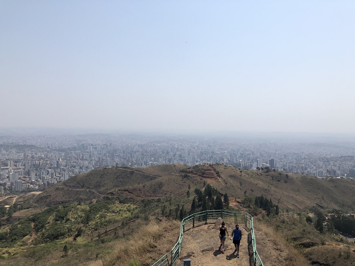 Vista do Parque da Serra do Curral.