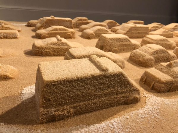 Obra da exposição de Leandro Erlich