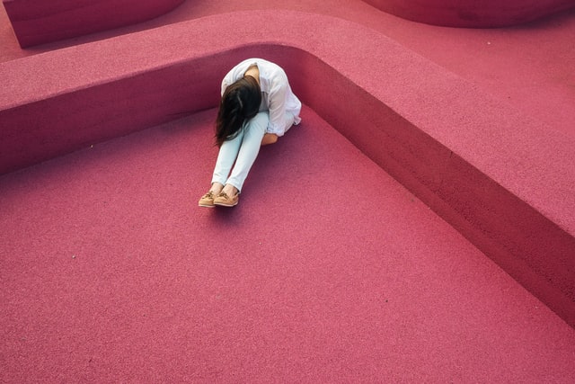 Reflexões sobre trabalho, burnout e a importância do DESCANSO