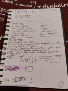 Caderno de receitas do Luiz com a receita da batata-bolinha assada com alecrim