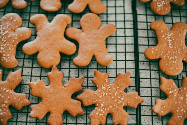 ‘Biscoitos amanteigados natalinos’, uma crônica de Tamara Ellen