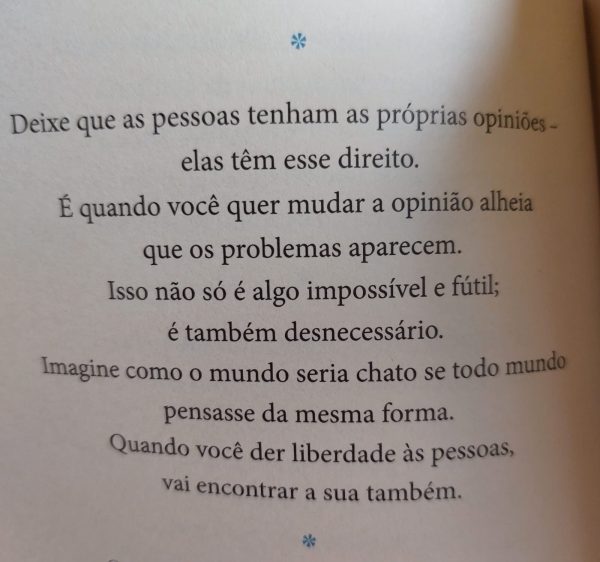 Pensamento de Haemin Sunim no livro 'As Coisas que você só vê quando desacelera'.