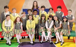 Elenco completo do remake de Carrossel, que o SBT fez em 2012. Foto: Divulgação