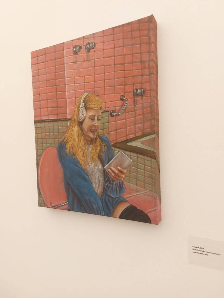 Obra "Laxante", de 2024, presente na exposição Contrapontos e Contratempos, de Marco Paulo Rolla. Foto: CMC / blog da kikacastro