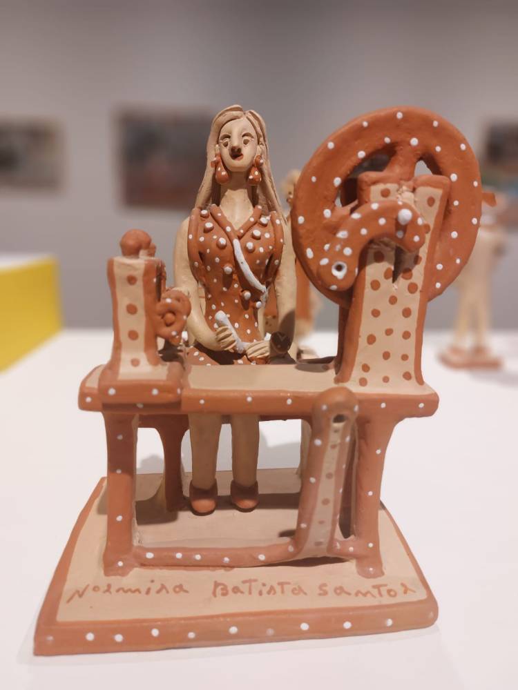 Obra sem título, da artista Noemisa Batista dos Santos, de Caraí (Vale do Jequitinhonha, MG), de 1980.