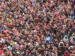 Multidão no Carnaval de 2026. Foto: Paulo Pinto/Agência Brasil